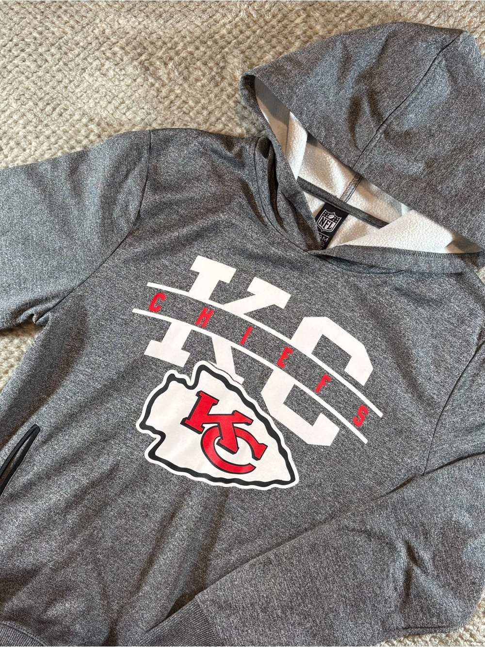 NFL Men’s S Kansas City Chiefs Pullover Hoodie Sports Athletic Jacket